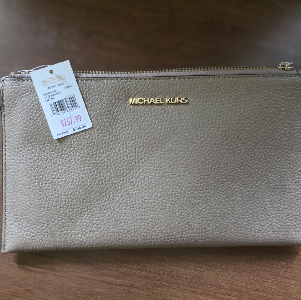 Michael Kors Beige Leather Pouch